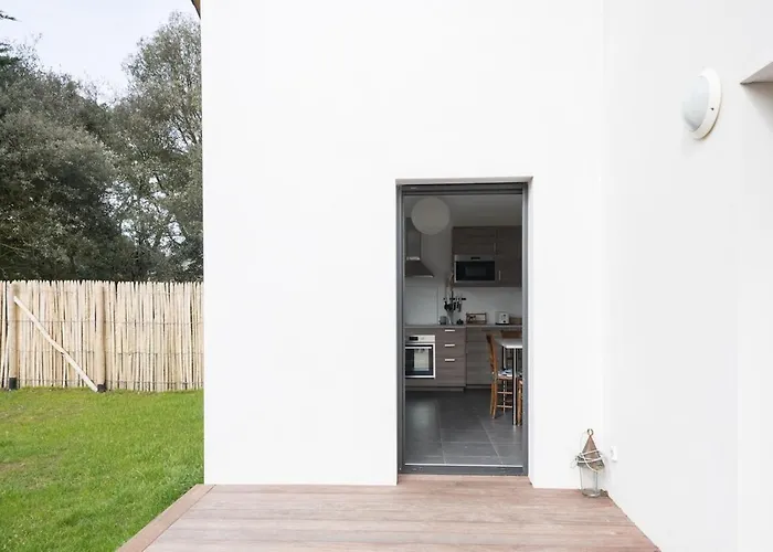 Maison Neuve Pour 4 Adultes - 2 Enfants - Jardin Сasa de vacaciones *